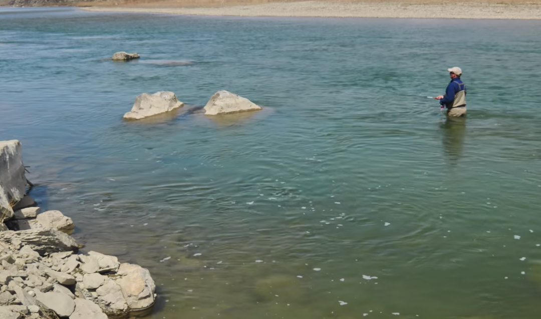 How to fish a boulder garden
