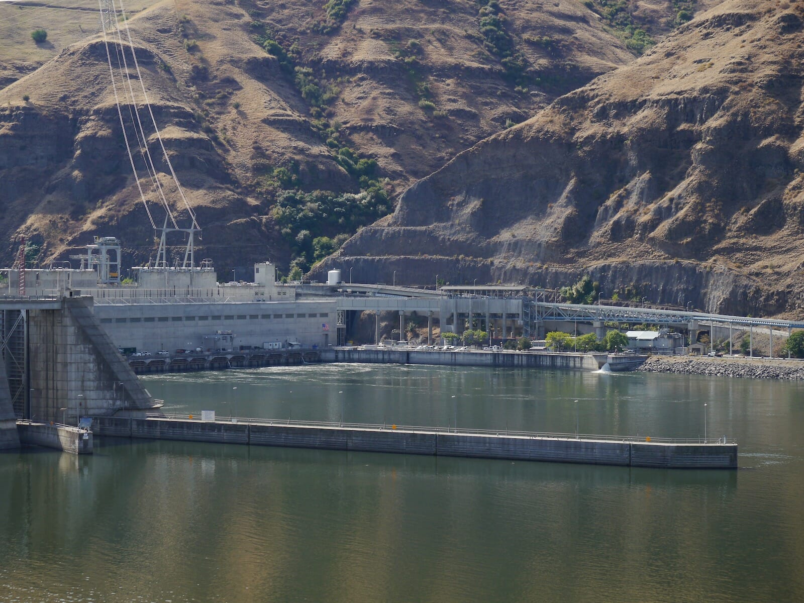 A dam on the lower Snake River in eastern Washington.