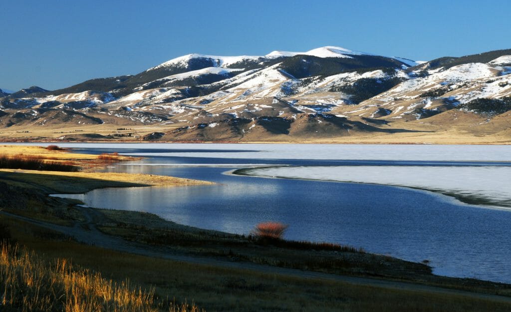 Snowy mountains and a snowy river which could benefit from leasing reform