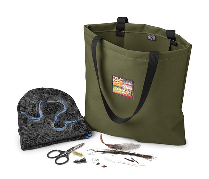pack, coozie, flies