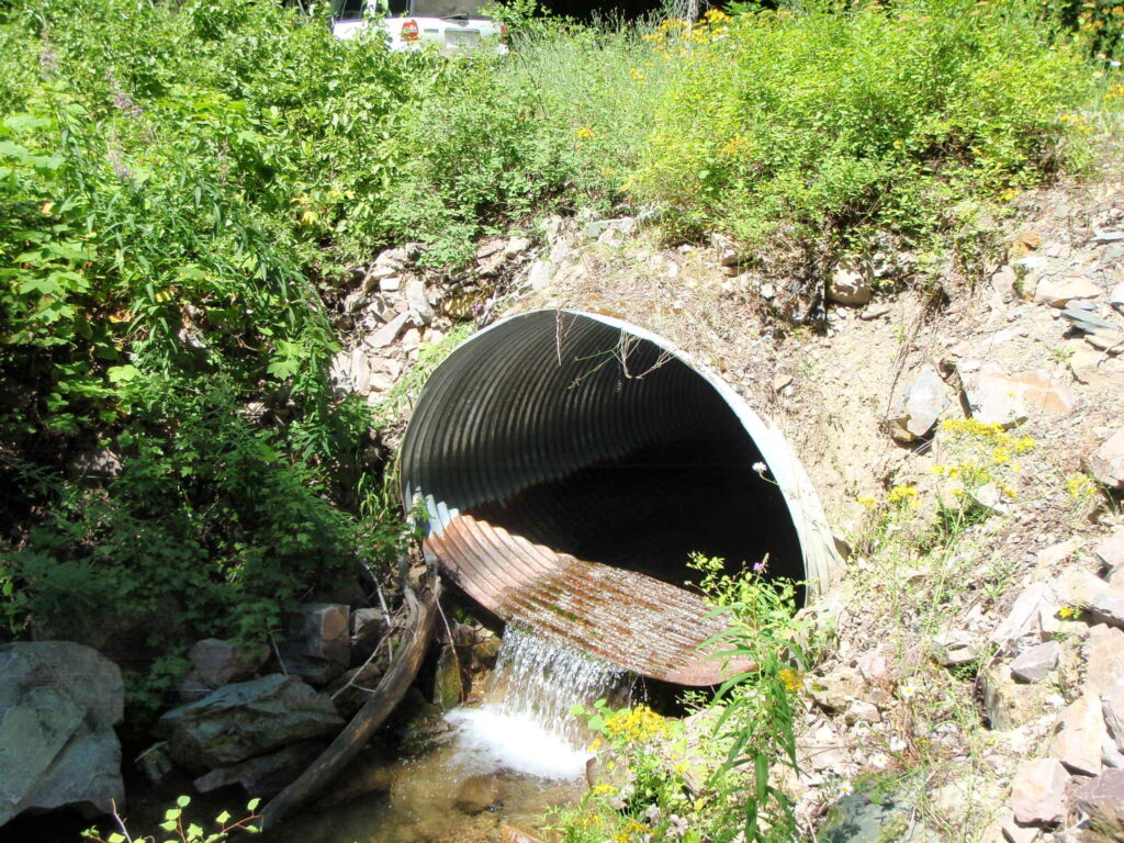 dresser creek culvert before replacement