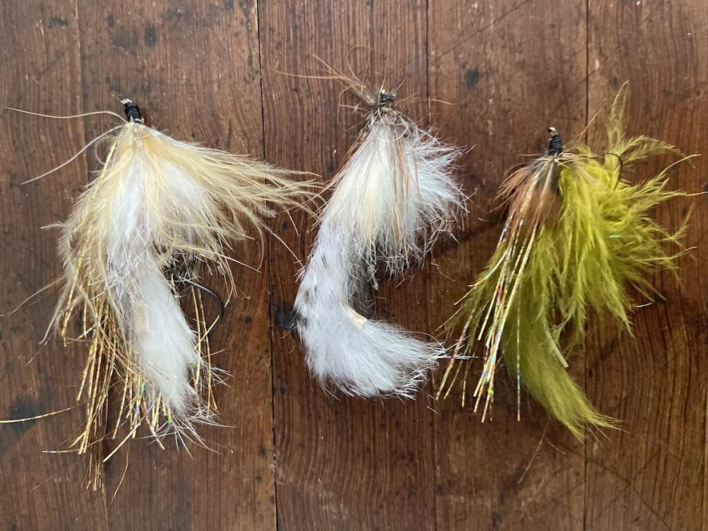 Streamer flies